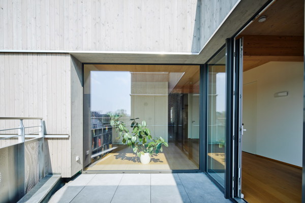 3. Preis Neubau: Leipzig, Wohn- und Geschftshaus aus Holz, Asuna (Leipzig)