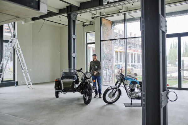 2. Preis �Bauen im Bestand�: Berlin, Umbau einer historischen Glash�tte zu Wohnungen, Eyrich Hertweck Architekten (Berlin)