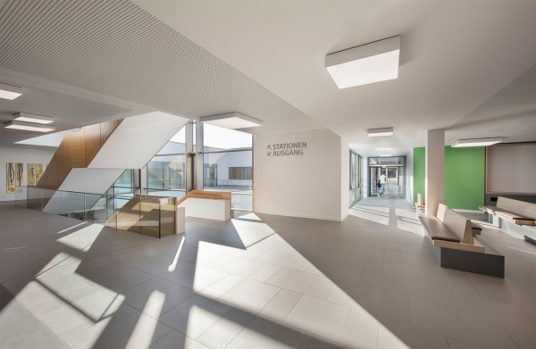 Anerkennung: Kliniken an der Paar, Krankenhaus Aichach, a|sh sander.hofrichter architekten (Ludwigshafen)