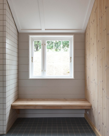 Sanierung einer Holzh�tte von Johansen Skovsted Arkitekter