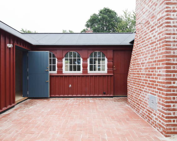 Sanierung einer Holzh�tte von Johansen Skovsted Arkitekter