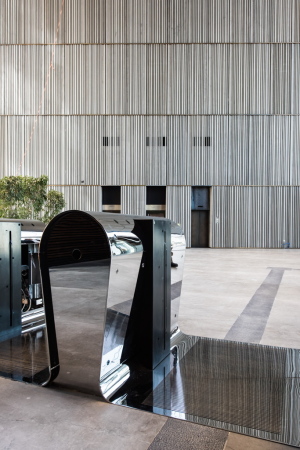 Hochhaus von Ron Arad Architects in Tel Aviv