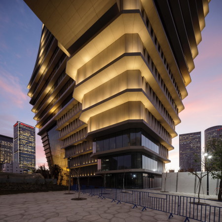 Hochhaus von Ron Arad Architects in Tel Aviv