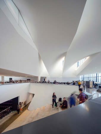 Erweiterung der Architekturfakultt von Nadaaa