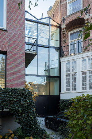 Kunstraum in Amsterdam von Barend Koolhaas