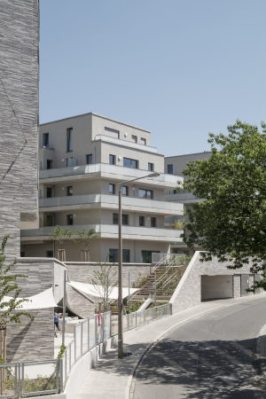 Mehrparteienhaus in Nrnberg von Blauwerk