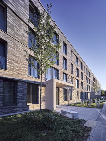 Mehrparteienhaus in Nrnberg von Blauwerk