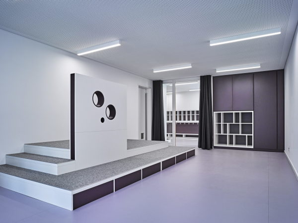 Mehrparteienhaus in Nrnberg von Blauwerk