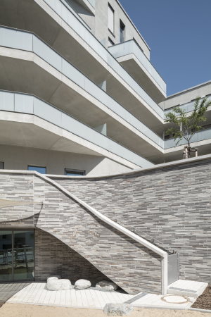 Mehrparteienhaus in Nrnberg von Blauwerk