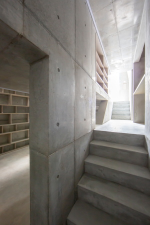 Wohnhaus von Taku Sakaushi / O.F.D.A. in Tokio