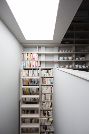 Wohnhaus von Taku Sakaushi / O.F.D.A. in Tokio