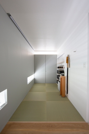 Wohnhaus von Taku Sakaushi / O.F.D.A. in Tokio