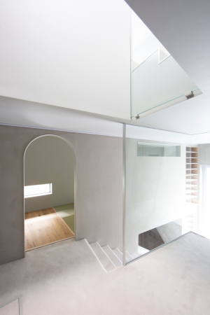 Wohnhaus von Taku Sakaushi / O.F.D.A. in Tokio
