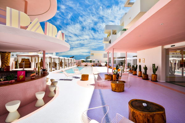 Art Deco meets Pop Art: Eine Hommage an Archizoom und die 70er soll dieser Hotelumbau sein.