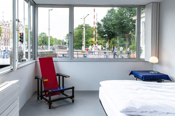 Zimmer 204: Hortusbrug am Botanischen Garten, Nieuwe Herengracht. Klappbrcke, Baujahr 1956, Architekt Dirk Sterenberg.