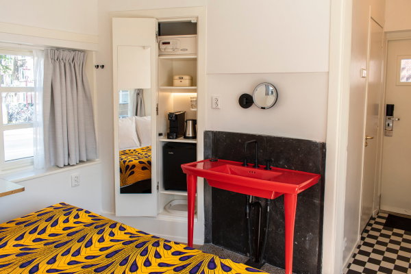 Zimmer 305: Van Hallbrug, Kostverlorenstraat. Klappbrcke, Baujahr 1932, Architekt P.L. Kramer.