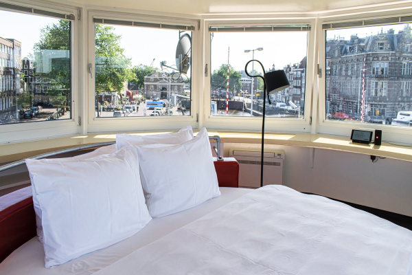 Zimmer 202: Kortjewantsbrug, Prinz Hendrikkade. Klappbrcke, Baujahr 1967, Architekt Dick Slebos.