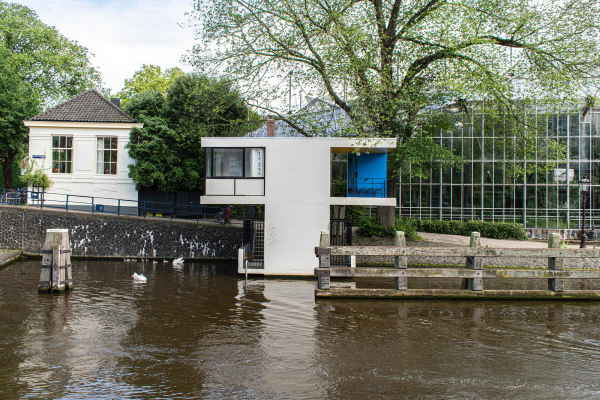 Zimmer 204: Hortusbrug am Botanischen Garten, Nieuwe Herengracht. Klappbrcke, Baujahr 1956, Architekt Dirk Sterenberg.