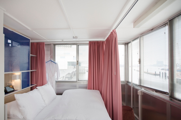 Zimmer 301: Westerdoksbrug, Westerdoksdijk. Klappbrcke, Baujahr 1960, Architekt Dirk Sterenberg.