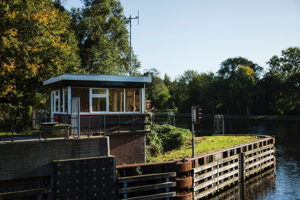 Zimmer 103: Buiksloterdraaibrug, Nordholland-Kanal. Schwenkbrcke, Baujahr 1984, Architekt Ingenieursbureau Amsterdam (IBA).