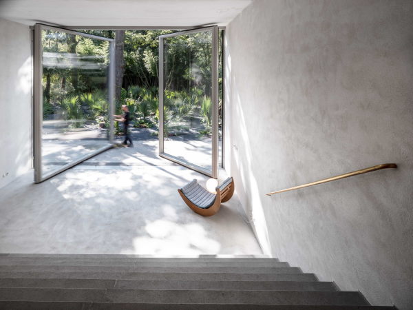 Villenumbau von J. Mayer H. und Partner