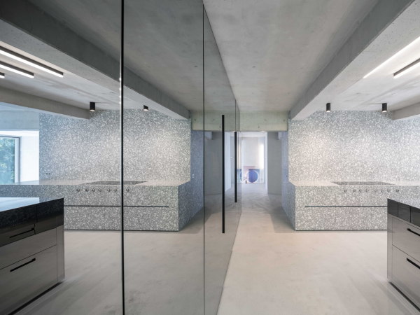 Villenumbau von J. Mayer H. und Partner