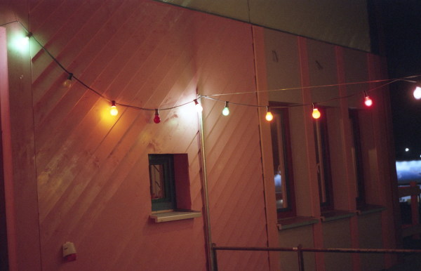 Hamburger Club nach Brand wiederaufgebaut