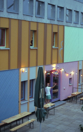 Hamburger Club nach Brand wiederaufgebaut