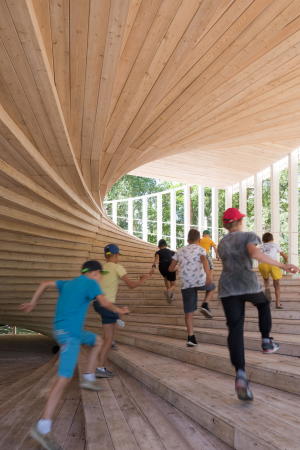 Holzpavillon von Novoe im russischen Wyska