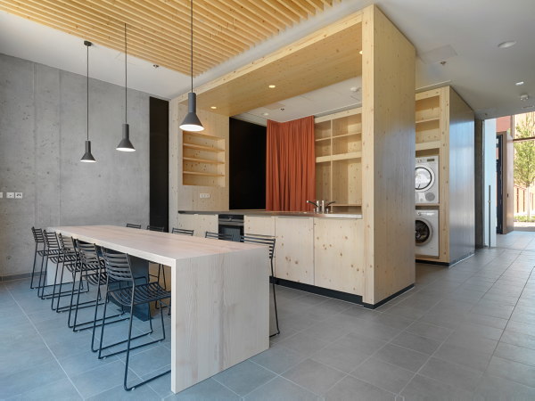 Skaio Holzhochhaus von Kaden + Lager