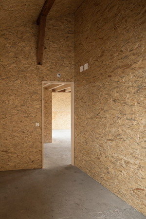 Atelierhaus in Bern von Holzhausen Zweifel Architekten