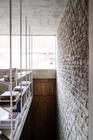 Die Treppe zum 1. OG