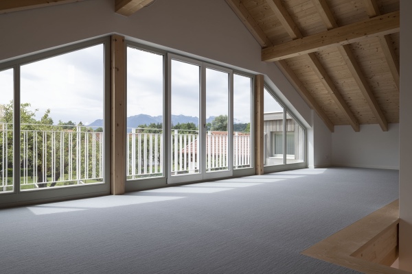 Nach Sden geht der Blick bis zu den Alpen