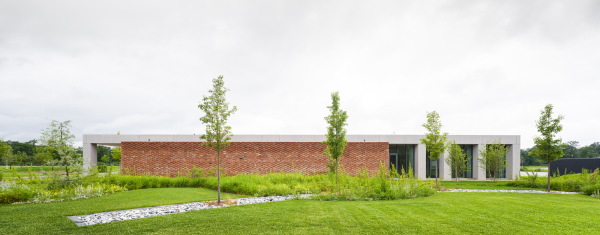 Villa in Rum�nien von Ene+Ene Arhitectura