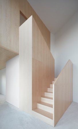 ...sollen potenzielle Interessenten ansprechen, in die aufstrebende Gegend sdstlich ...