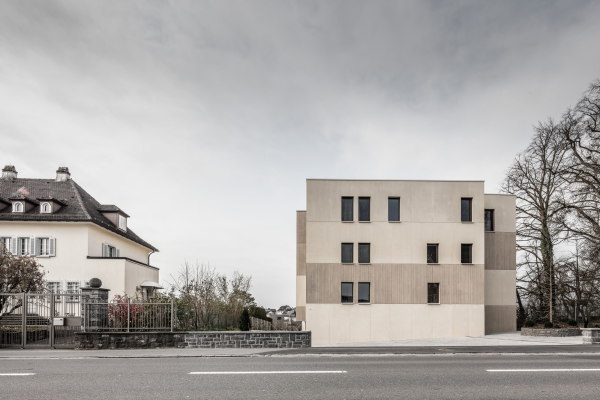 Mehrfamilienhaus von Dolmus Architekten bei Luzern