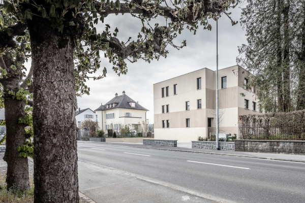 Mehrfamilienhaus von Dolmus Architekten bei Luzern