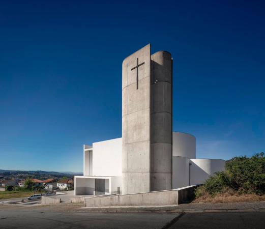 Kirche bei Porto von FCC Arquitectura