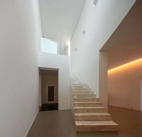 Kirche bei Porto von FCC Arquitectura