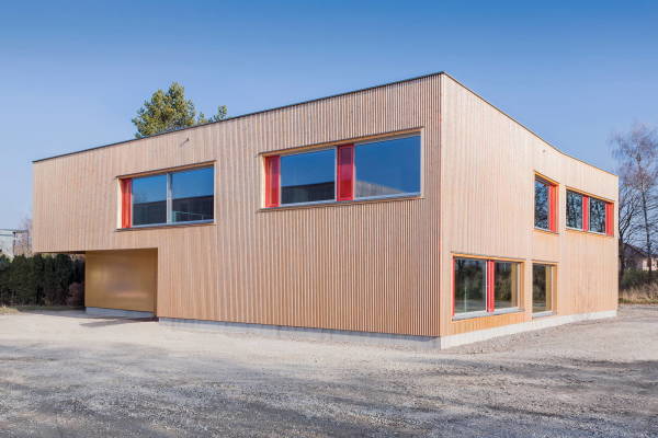 Fr das Hans-Multscher-Gymnasium in Leutkirch bauten roterpunkt architekten einen Neubau mit zwei offenen Lernlandschaften fr die Jahrgangsstufen 5 und 6.