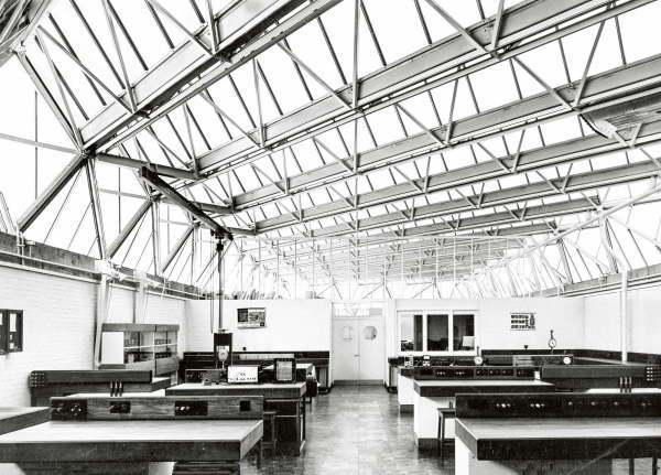 Engineering Building der Leicester University, James Stirling und James Gowan, 1963