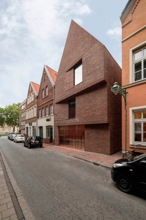 1. Preis: Respekt, Haus am Buddenturm. hehnpohl architektur, Mnster