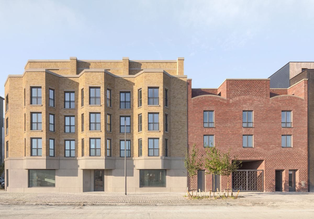 Zwei Wohnhäuser von Happel Cornelisse Verhoeven Architecten / Rote und