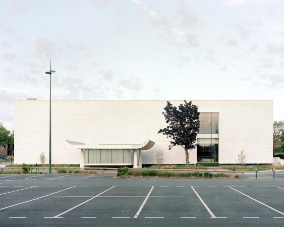 D�Houndt + Bajart verwandeln Museum in Bibliothek