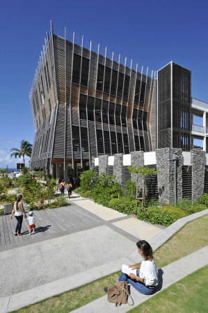 Bibliothek von Co-Architectes