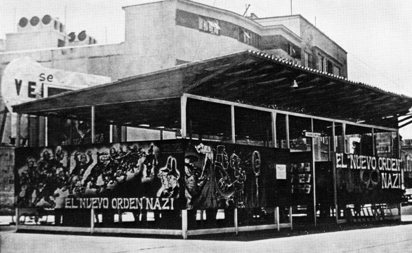Original Pavillon von Hannes Meyer, Lena Meyer-Bergner und dem Grafiker*innenkollektiv TGP 1942 in Mexiko-Stadt