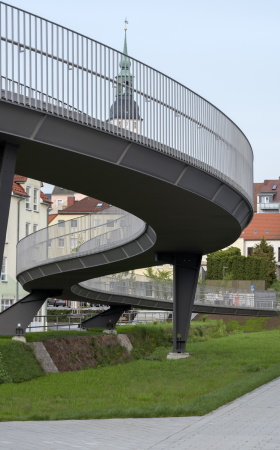 Fu�- und Radwegbr�cke von Sauerzapfe Architekten
