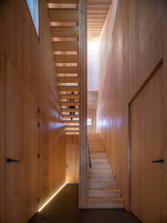 Treppenaufgang in der Pyramide