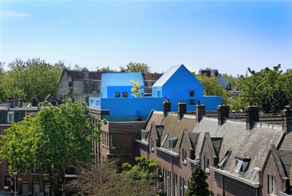 Aus einer Dachgeschosswohnung wird ein kleines Dorf, das Wohnen ffnet sich beim Didden Village in Rotterdam also ganz konkret. Foto: Rob 't Hart