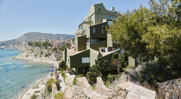 Ricardo Bofill  Taller de Arquitectura: Xanad, Calpe, 1971